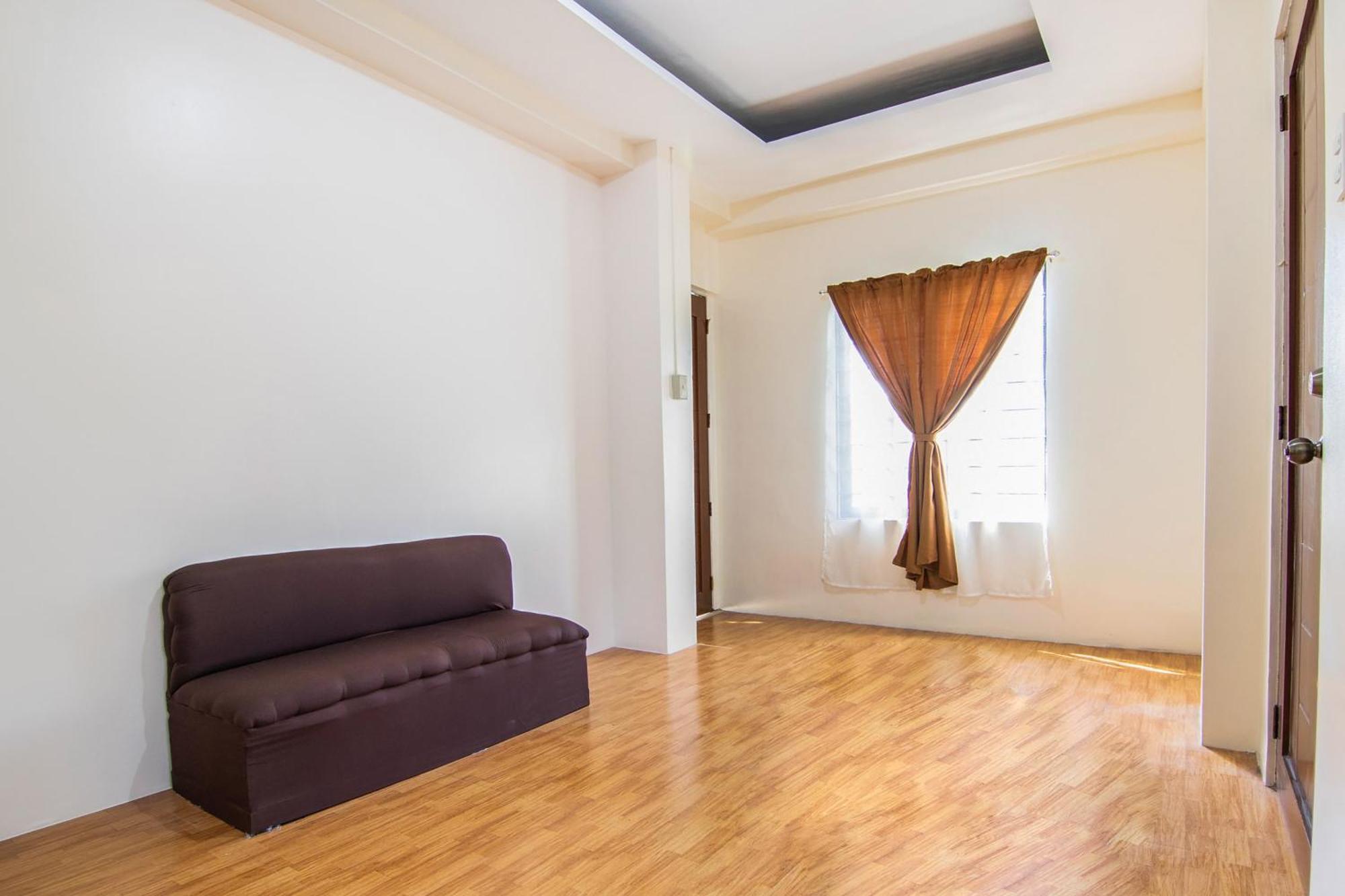 Oyo 431 Apollo 11 Apartelle Pasay Exterior foto